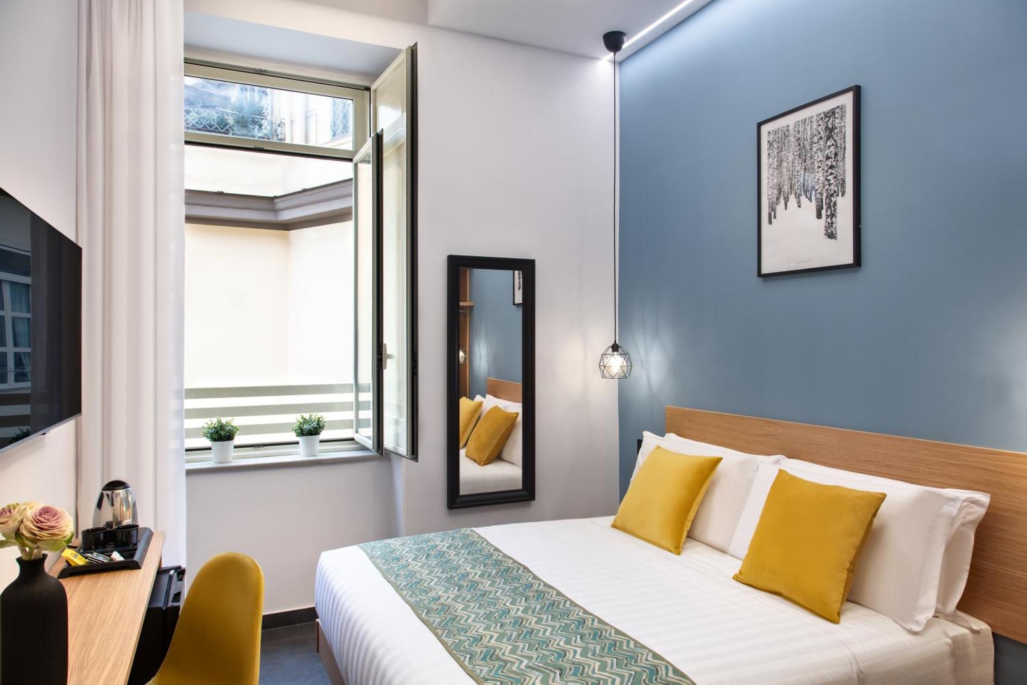 Main - Duomo Hotel เนเปิลส์ ภายนอก รูปภาพ
